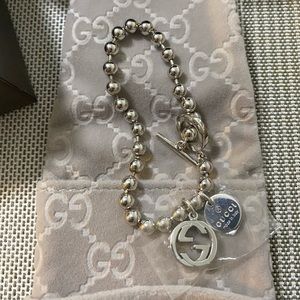 Authentic Gucci sterling silver bracelet .  new!